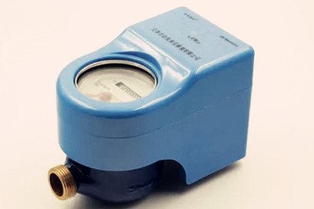 用無線智能遠(yuǎn)傳水表，告別人工抄表！