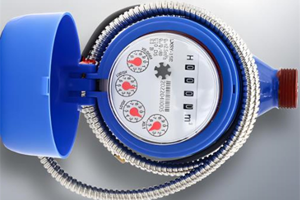 大口徑光電直讀遠(yuǎn)傳水表的精確度怎么樣？